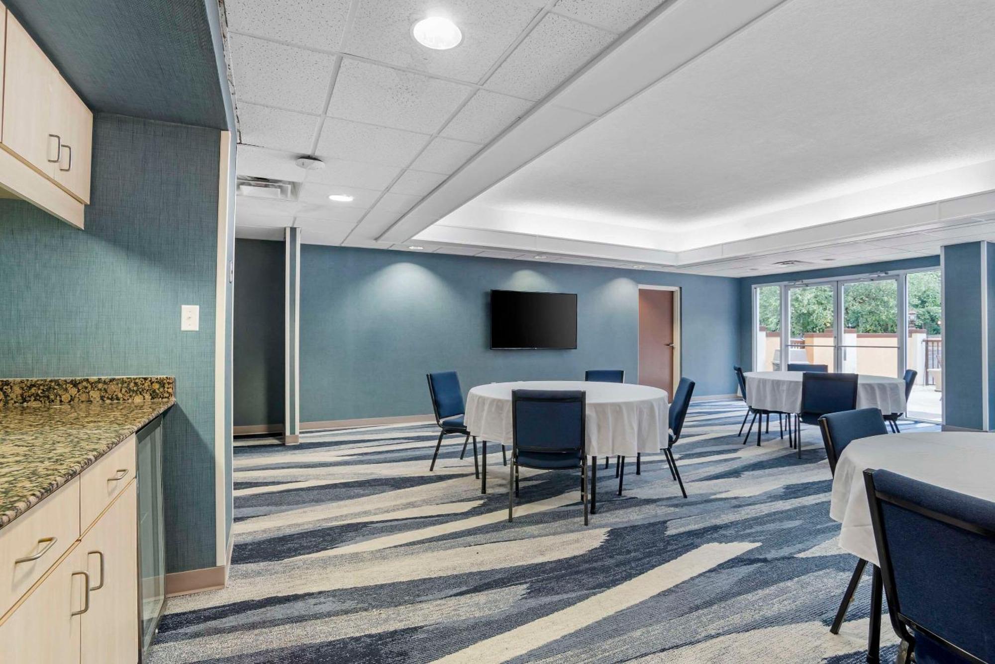 Comfort Suites Gastonia - Charlotte Kültér fotó